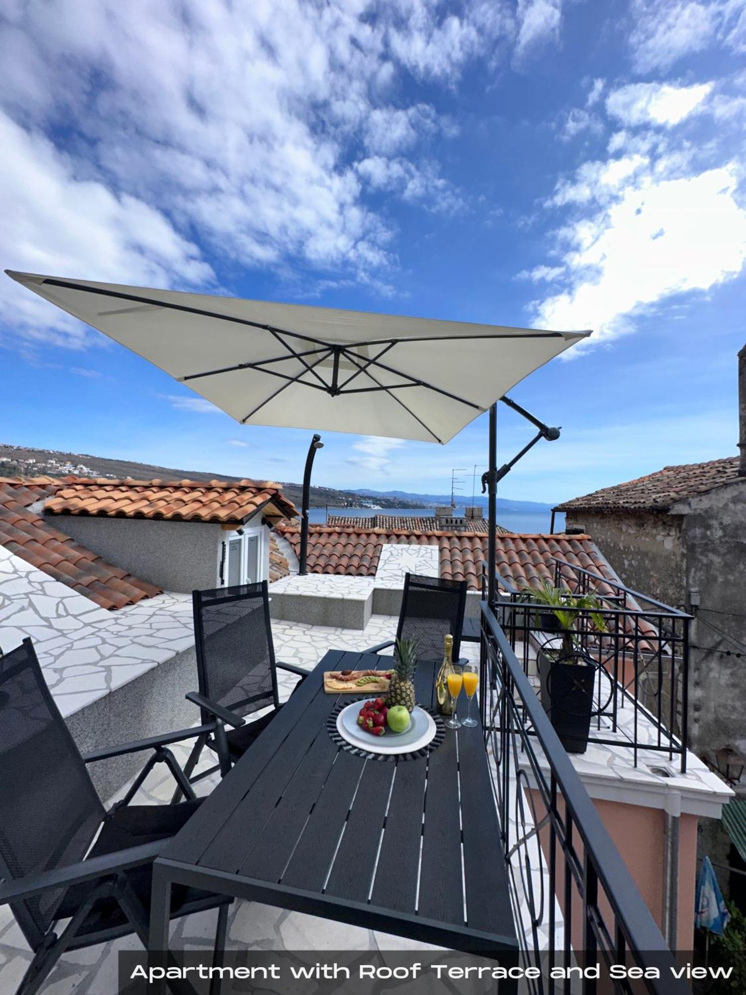 Villa Volos , Free Private Parking Opatija Exteriör bild